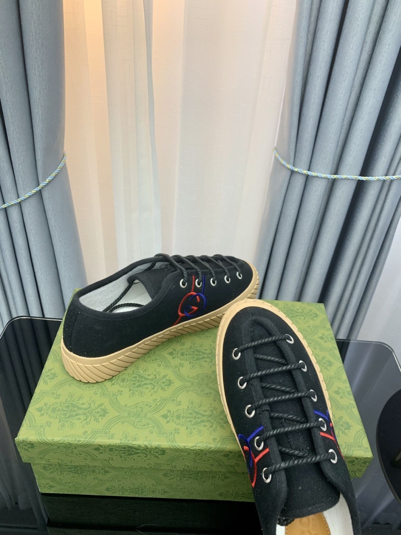 Gucci Casual Shoes